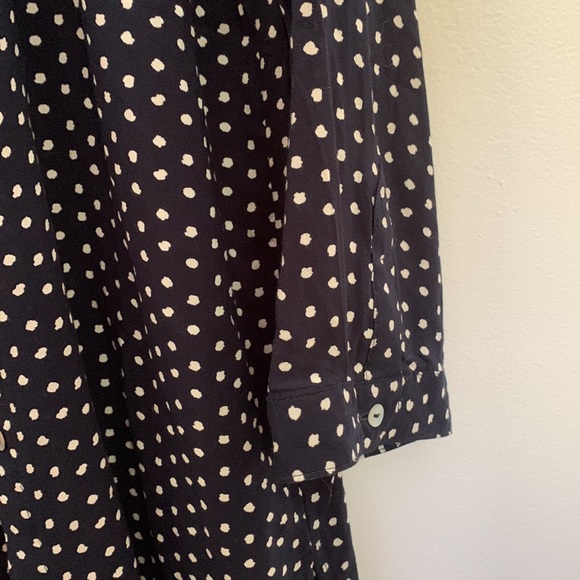 Zara Basic button-down blouse - Picture 2 of 2